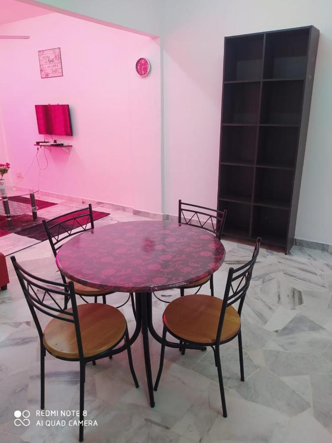 Pd Laguna Homestay Red Порт-Диксон Экстерьер фото
